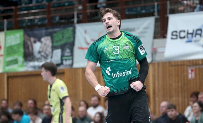 06.04.2026, xfsx, Herren, Handball, Saison 2025 2026, 3. Liga, Staffel Sued, 16. Spieltag: Woelfe Wuerzburg - SG Koendringen-Teningen v.li.: Jonas Krenz (Woelfe Wuerzburg) jubelt Wuerzburg tectake ARENA Bayern Deutschland