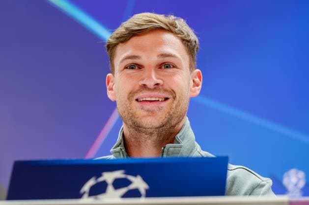 Joshua Kimmich 6 (FC Bayern Muenchen) lacht, Pressekonferenz, FC Bayern Muenchen, Fussball, Maenner, UEFA Champions League, Saison 2025 2026, Pressekonferenz vor dem Viertelfinal-Hinspiel (Quarter Finals 1st Leg) gegen Real Madrid, 06.04.2026 Madrid Madrid Spanien