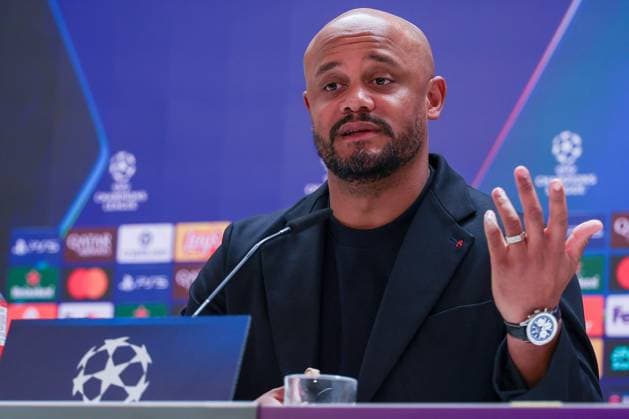 Chef-Trainer Vincent Kompany (FC Bayern Muenchen) gestikuliert, Pressekonferenz, FC Bayern Muenchen, Fussball, Maenner, UEFA Champions League, Saison 2025 2026, Pressekonferenz vor dem Viertelfinal-Hinspiel (Quarter Finals 1st Leg) gegen Real Madrid, 06.04.2026 Madrid Madrid Spanien