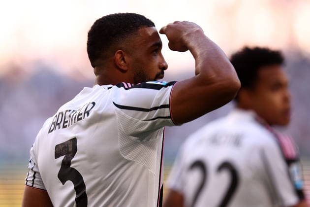 Juventus Fc - Genoa CFC Gleison Bremer of Juventus Fc celebrates after scoring a goal during the Serie A match beetween Juventus Fc and Genoa CFC at Allianz Stadium on April 6, 2026 in Turin, Italy . Torino Allianz Stadium Italy Copyright: xMarcoxCanonierox