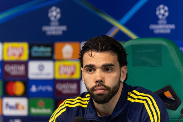 April 6, 2026, Lisbon, Lisbon, Portugal: Arsenal goalkeeper from Spain DAVID RAYA (1) during the press conference, PK, Pressekonferenz before the UEFA Champions League between Sporting and Arsenal at Estadio Jose de Alvalade Soccer 2026: Pre-Game Press Conference  - ZUMAs359 20260406_zsp_s359_056 Copyright: xAlexandrexdexSousax