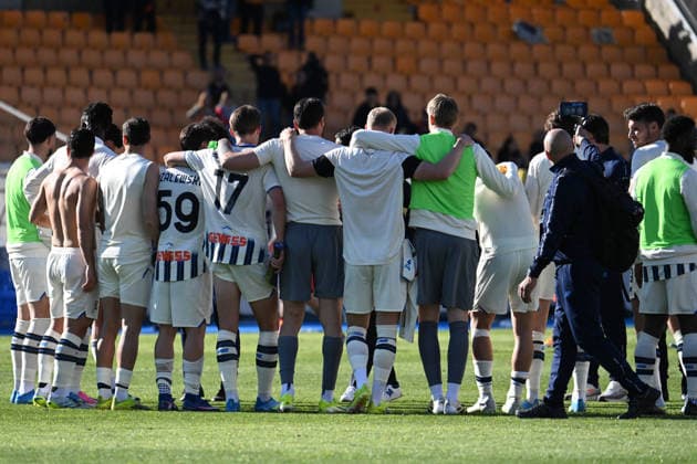 CALCIO - Serie A - US Lecce vs Atalanta BC Atalanta BC celebrates after the goal during US Lecce vs Atalanta BC, Italian soccer Serie A match in Lecce, Italy, April 06 2026 Lecce Italy  Copyright: xIPAxSport ABACAx