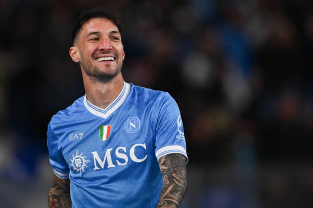 Matteo Politano of S.S.C. Napoli celebrates after scoring the goal of 1-0 during the 31th day of the Serie A Championship between S.S.C. Napoli and A.C. Milan at the Diego Armando Maradona Stadium on April 6, 2026 in Naples, Italy.  Copyright: xDomenicoxCippitelli IPAxSportx xipa-agency.netx xx IPA_73795358 IPA_Agency_IPA73795358
