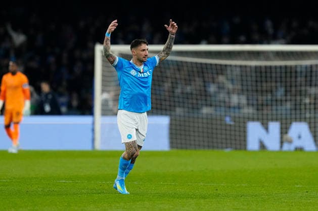 SSC Napoli v AC Milan - Serie A Matteo Politano of SSC Napoli celebrates after scoring during the Serie A match between SSC Napoli and AC Milan at Stadio Diego Armando Maradona Naples Italy on 6 April 2026. Naples Naples Italy  Copyright: xFrancoxRomanox originalFilename:romano-sscnapol260406_npaEn.jpg