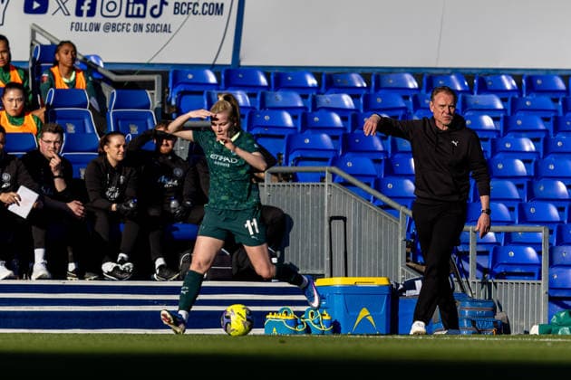 Birmingham City Women v Manchester City Women, Women s FA Cup Manchester City Women forward Lauren Hemp (11) shields eyes during the Women s FA Cup match between Birmingham City Women and Manchester City Women at the St Andrew s @ Knighthead Park, Birmingham, UK on 6 April 2026. Birmingham St Andrew s @ Knighthead Park West Midlands UK Editorial use only , Copyright: xManjitxNarotrax PSI-24018-0109