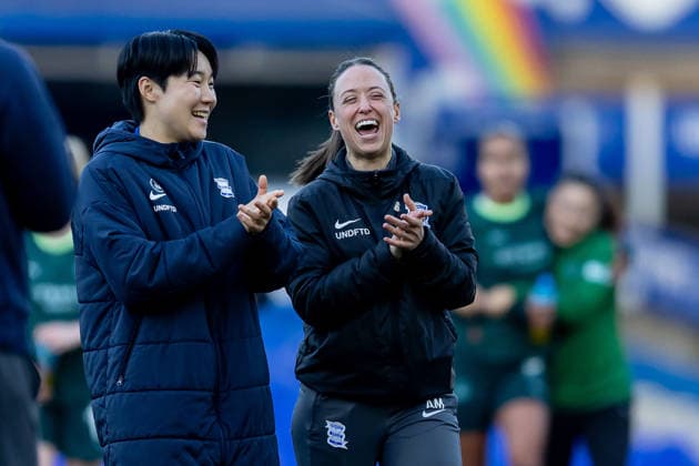 Birmingham City Women v Manchester City Women, Women s FA Cup Birmingham City Women Head Coach Amy Merricks with Birmingham City Women forward Lee Geum-Min (7) after the Women s FA Cup match between Birmingham City Women and Manchester City Women at the St Andrew s @ Knighthead Park, Birmingham, UK on 6 April 2026. Birmingham St Andrew s @ Knighthead Park West Midlands UK Editorial use only , Copyright: xManjitxNarotrax PSI-24018-0139
