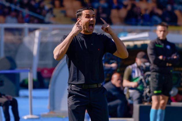 coach Raffaele Palladino of Atalanta during US Lecce vs Atalanta BC, Italian soccer Serie A match in Lecce, Italy, April 06 2026  Copyright: xEmmanuelexMastrodonato IPAxSportx xipa-agency.netx xx IPA_73796671 IPA_Agency_IPA73796671