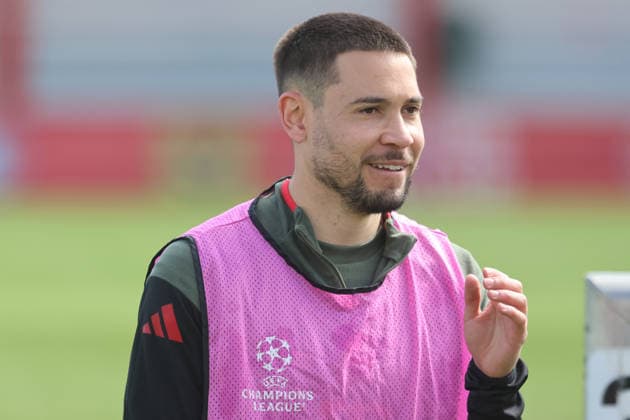 22 Raphael Adelino Jose Guerreiro, Portraet, Portrait, Fussball Abschlusstraining vor UEFA Champions League Spiel Real Madrid CF - FC Bayern München 06.04.2026 Trainingsgelände, Säbenerstr. FOTO: Mladen Lackovic LakoPress