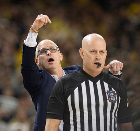 April 6, 2026, Indianapolis, Indiana, USA: UConn head coach Dan Hurley directs his team in the second half against Michigan during the NCAA, College League, USA Mens Basketball Championship. Michigan went on to win 69-63. Monday, April 7, 2026. Indiana Sports - April 6, 2026  - ZUMAr44_ 20260406_zsp_r44_010 Copyright: xThomasxJ.xRussox