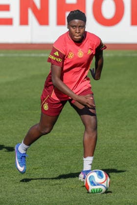 07.04.2026, xgrfx, Fussball DFB-Medientermine, Deutsche Frauennationalmannschaft - Training v.l. Nicole Anyomi (Deutsche Frauennationalmannschaft) (DFL DFB REGULATIONS PROHIBIT ANY USE OF PHOTOGRAPHS as IMAGE SEQUENCES and or QUASI-VIDEO) Herzogenaurach