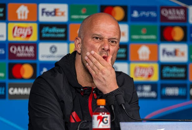 Football - UEFA Champions League - Quarter-Final - 1st Leg - Paris Saint-Germain FC v Liverpool FC - MD-1 PARIS, FRANCE - Tuesday, April 7, 2026: Liverpool s head coach Arne Slot during a press conference, PK, Pressekonferenz at the Parc des Princes ahead of the UEFA Champions League Quarter-Final 1st Leg match between Paris Saint-Germain FC and Liverpool FC. (Photo by David Rawcliffe Propaganda) PARIS Parc des Princes ÃŽLE-DE-FRANCE FRANCE  Copyright: xDavidxRawcliffex P2026-04-07-PSG_Liverpool_MD-1-97