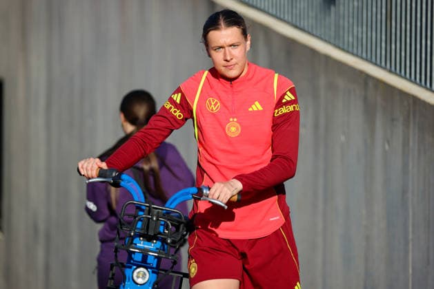 Herzogenaurach, Deutschland 07. April 2026: Medienoffenes Training der deutschen Fußballnationalmannschaft der Frauen zur Vorbereitung auf die WM-Qualifikation Im Bild: Larissa Mühlhaus Muehlhaus (Deutschland) Copyright: HMBxMedia MadeleinexFantini