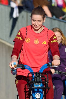 Herzogenaurach, Deutschland 07. April 2026: Medienoffenes Training der deutschen Fußballnationalmannschaft der Frauen zur Vorbereitung auf die WM-Qualifikation Im Bild: Torhüterin Stina Johannes (Deutschland) Copyright: HMBxMedia MadeleinexFantini