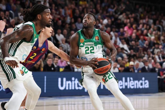 April 7, 2026, Barcelona, Barcelona, Spain: Jerian Grant of Panathinaikos Aktor Athens in action during the EuroLeague Regular Season Round 36 match played between FC Barcelona, Barca and Panathinaikos Aktor Athens at Palau Blaugrana on April 07, 2026 in Barcelona, Spain. Barcelona Spain - ZUMAa181 20260407_zaa_a181_222 Copyright: xJavierxBorregox