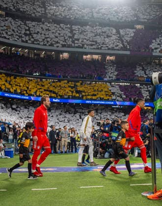 07.04.2026, Fussball UEFA Championsleague 2025 2026: Viertelfinale, Real Madrid - FC Bayern München, im Estadio Bernabeu in Madrid (Spanien), Harry Kane (FC Bayern München) läuft ein.