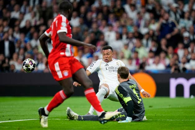 ESP: Real Madrid v Bayern Munich. UEFA Champions League. Quarter-Finals, First Leg. Kylian Mbappe of Real Madrid CF and Manuel Neuer of FC Bayern Munchen during the UEFA Champions League match, between Real Madrid and Bayern Munich, Quarter-Finals, first leg, played at Santiago Bernabeu Stadium on April 7, 2026 in Madrid, Spain. Copyright: xCesarxCebollax xPRESSINPHOTOx PS_260407_RMA_BAY_2526_029