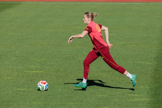 07.04.2026, xgrfx, Fussball DFB-Medientermine, Deutsche Frauennationalmannschaft - Training v.l. Laura Freigang (Deutsche Frauennationalmannschaft) (DFL DFB REGULATIONS PROHIBIT ANY USE OF PHOTOGRAPHS as IMAGE SEQUENCES and or QUASI-VIDEO) Herzogenaurach