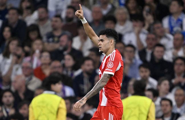 Real Madrid v Bayern Munich - UEFA Champions League MADRID, SPAIN - APRIL 7: Luis Diaz of Bayern Munich celebrates after scoring a goal during UEFA Champions League quarterfinals first leg match between Real Madrid and Bayern Munich at Bernabeu Stadium in Madrid, Spain on April 7, 2026. Burak Akbulut Anadolu Madrid Spain. Editorial use only. Please get in touch for any other usage.  Copyright: x2026xAnadoluxBurakxAkbulutx