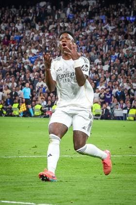 Enttaeuschung, Frust bei Vinicius Paixao de Oliveira Junior Vini Jr. 7 (Real Madrid) nach einer vergebenen Chance, Real Madrid vs. FC Bayern Muenchen, Fussball, Maenner, UEFA Champions League, Saison 2025 2026, Viertelfinal-Hinspiel (Quarter Finals 1st Leg), 07.04.2026 Madrid Madrid Spanien