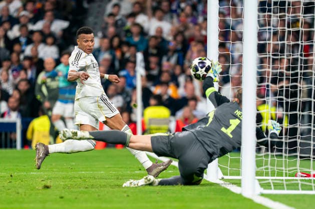 REAL MADRID CF v BAYERN MUNCHEN. CHAMPIONS LEAGUE 2025 2026. QUARTER FINALS. 1ST LEG MATCH. UEFA Champions league Real Madrid v Bayern Munchen - Real Madrid CF s Kylian Mbappe during Champions League Quarter-finals, first leg match. April 7, 2026. (ALTERPHOTOS Tomas Garrido) MadridSpain  Copyright: xTomasxGarridox