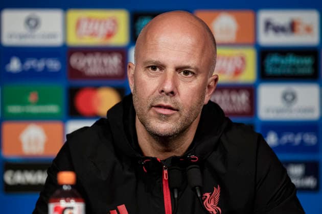Paris, France - April 7: Liverpool Head Coach Arne Slot talks during the press conference, PK, Pressekonferenz of Liverpool FC at Parc des Princes on April 7, 2026 in Paris, France. (Photo by JustPictures) Paris Parc des Princes France