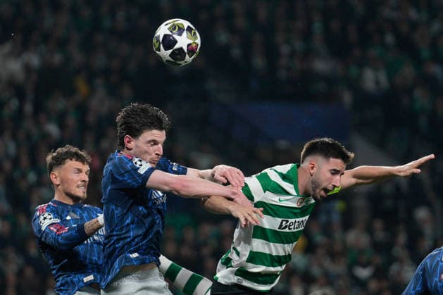 UEFA CHAMPIONS LEAGUE: SPORTING x ARSENAL Ben White of Arsenal FC (L), Declan Rice of Arsenal FC (C) and Goncalo Inacio of Sporting CP (R) in action during UEFA Champions League 2025 26 Quarter-finals 1st leg between Sporting CP and Arsenal FC at Estadio Jose Alvalade in Lisbon, Portugal. 07 04 2026 Lisbon Estadio Jose Alvalade Lisbon Portugal Copyright: xBrunoxdexCarvalhox
