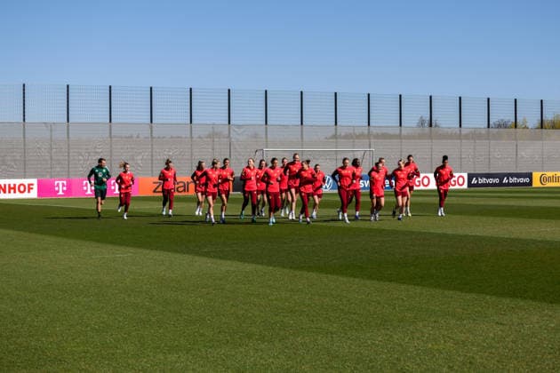 08.04.2026, xgrfx, Fussball DFB-Medientermine, Deutsche Frauennationalmannschaft - Training v.l. Die deutsche Nationalmannschaft trainiert auf dem Adidas Homeground in Herzogenaurach. (Deutsche Frauennationalmannschaft) (DFL DFB REGULATIONS PROHIBIT ANY USE OF PHOTOGRAPHS as IMAGE SEQUENCES and or QUASI-VIDEO) Herzogenaurach