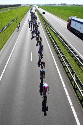 The pack of riders pictured in action during the men s race of the Scheldeprijs one day cycling event, 205,2km from Terneuzen, the Netherlands to Schoten, Belgium on Wednesday 08 April 2026. MAARTENxSTRAETEMANS  x170170155x