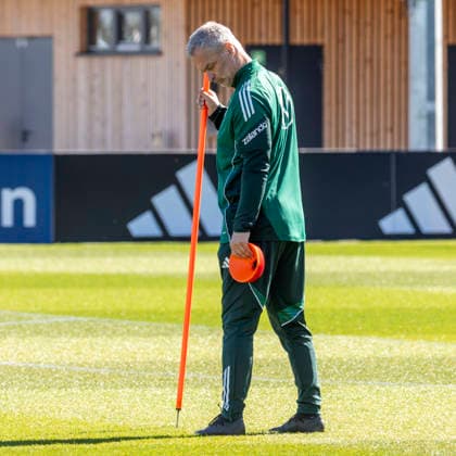 Reportage 08.04.2026 Training der Deutschen Fußball Frauen-Nationalmannschaft anläßlich der WM-Qualifikationsspiele gegen Österreich im Home Ground bei adidas in Herzogenaurach Bundestrainer Christian Wück Herzogenaurach Bayern Deutschland