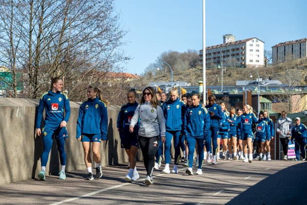 260408 The team of Sweden ahead of a training session on April 8, 2026 in Göteborg. Photo: Daniel Stiller BILDBYRAN kod DS DS0569 fotboll football soccer fotball träning practice training sverige sweden dam bbeng Copyright: DANIELxSTILLER BB260408DS002