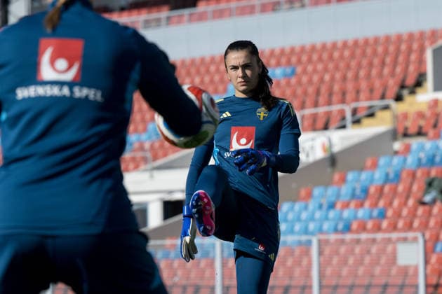 260408 Goalkeeper Zecira Musovic of Sweden at a training session on April 8, 2026 in Göteborg. Photo: Daniel Stiller BILDBYRAN kod DS DS0569 fotboll football soccer fotball träning practice training sverige sweden dam bbeng sverige sweden Copyright: DANIELxSTILLER BB260408DS006