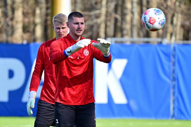08.04.2026, Fußball, Herren, 2.BL, Saison 2025 2026, Training Holstein Kiel Torwart Timon Weiner Kiel, Projensdorf Projensdorf, Trainigsplatz Schleswig-Holstein Deutschland