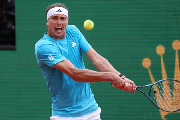 Rolex Monte-Carlo Masters - Day Four Alexander Zverev of Germany plays a backhand during his Round of 32 match against Cristian Garin of Chile day Four of the Rolex Monte-Carlo Masters at Monte-Carlo Country Club on April 8, 2025 in Monte-Carlo, Monaco. Monaco Monte-Carlo Country Club Monte_Carlo Monaco Copyright: xAllstarxPicturexLibraryxLtdx
