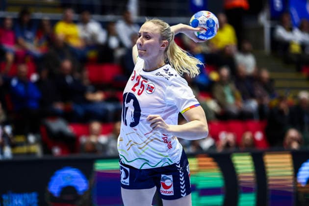 Handball, EHF EURO Cup Romania Norway Bucharest, Romania 20260408 Norway s Malin Larsen Aune before the handball match in the EHF Euro Cup between Romania and Norway at the Polyvalent Hall in Bucharest Photo Nikola Krstic NTB BucureÈ™ti Romania EDITORIAL USE ONLY RESTRICTED USE FOR BETTING COMPANIES  Copyright: xNikolaxKrsticx xNTBx