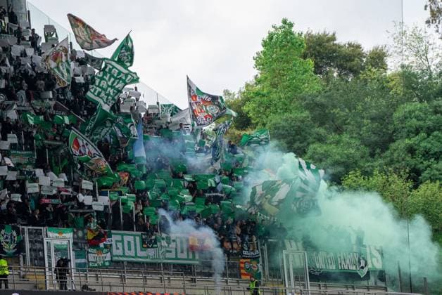 Braga v Real Betis. Europa League Fans of Real Betis during the Europa Leage match, between Braga and Real Betis played at Braga Municipal Stadium on April 8, 2026 in Braga, Portugal Braga Portugal Copyright: xAdrianxFernandezx xAgenciaxLOFx