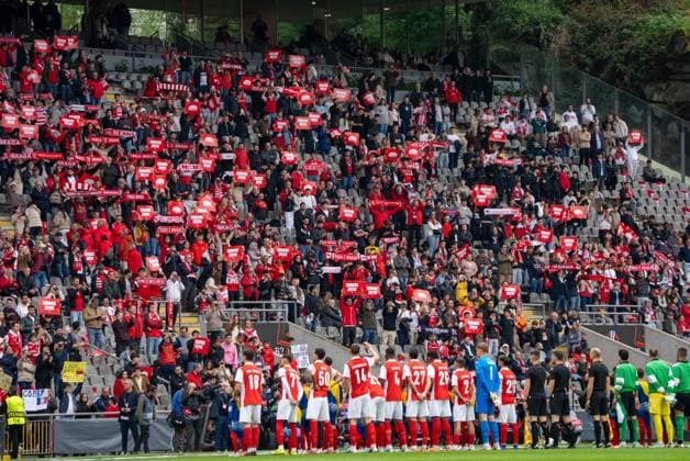 Braga v Real Betis. Europa League Fans of Braga during the Europa Leage match, between Braga and Real Betis played at Braga Municipal Stadium on April 8, 2026 in Braga, Portugal Braga Portugal Copyright: xAdrianxFernandezx xAgenciaxLOFx
