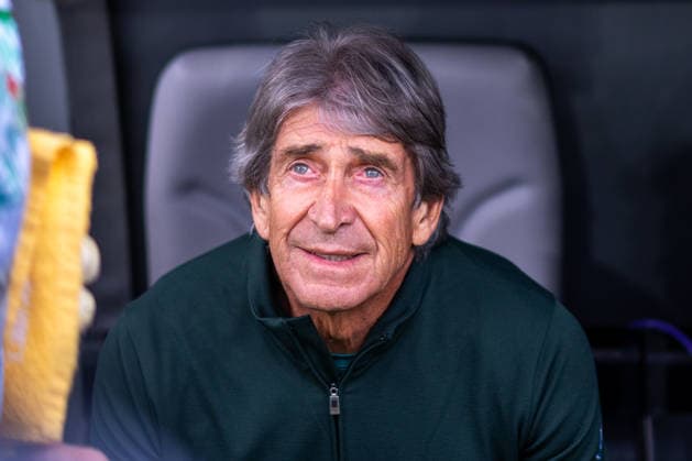 April 8, 2026, Braga, Braga, Portugal: BRAGA, PORTUGAL - APRIL 08: MANUEL PELLEGRINI head coach of Real Betis is seen during the UEFA Europa League 2025 26 Quarter-Final Leg One match between SC Braga and Real Betis Balompie at Estadio Municipal de Braga on April 08, 2026 in Braga, Portugal. Braga Portugal - ZUMAl192 20260408_zsp_l192_003 Copyright: xMiguelxLemosx