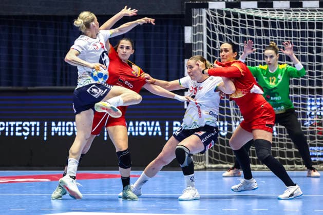 Handball, EHF EURO Cup Romania Norway Bucharest, Romania 20260408 Norway s Malin Larsen Aune before the handball match in the EHF Euro Cup between Romania and Norway at the Polyvalent Hall in Bucharest Photo Nikola Krstic NTB BucureÈ™ti Romania EDITORIAL USE ONLY RESTRICTED USE FOR BETTING COMPANIES  Copyright: xNikolaxKrsticx xNTBx