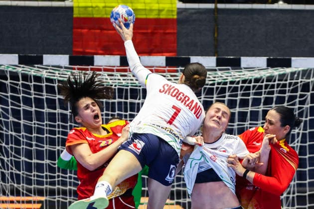 Handball, EHF EURO Cup: Romania - Norway Bucharest, Romania 20260408. Norway s Malin Larsen Aune before the handball match in the EHF Euro Cup between Romania and Norway at the Polyvalent Hall in Bucharest. Photo: Nikola Krstic NTB BucureÈ™ti Romania EDITORIAL USE ONLY. RESTRICTED USE FOR BETTING COMPANIES Ref:_SPOzdKmQ1obIj0.jpg *** Handball, EHF EURO Cup Romania Norway Bucharest, Romania 20260408 Norway s Malin Larsen Aune before the handball match in the EHF Euro Cup between Romania and Norway at the Polyvalent Hall in Bucharest Photo Nikola Krstic NTB BucureÈ™ti Romania EDITORIAL USE ONLY RESTRICTED USE FOR BETTING COMPANIES  Copyright: xNikolaxKrsticx xNTBx