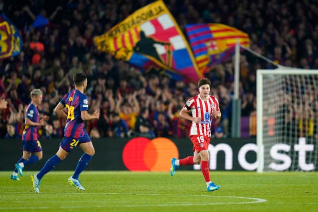 ESP: FC Barcelona, Barca - Atletico de Madrid. UEFA Champions League. Quarter-Finals, first leg. Julian Alvarez of Atletico de Madrid during UEFA Champions League match, Quarter-Finals, first leg, between FC Barcelona and Atletico de Madrid played at Spotify Camp Nou Stadium on April 8, 2026 in Barcelona, Spain. kpng Copyright: xSergioxRuizx xPRESSINPHOTOx PS_260408_BAR_ATL_CH_2526_022