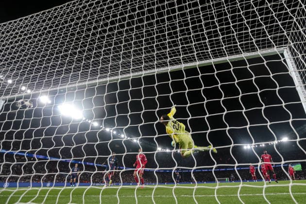 Desire Doue (Paris Saint-Germain FC) scores his team s first goal during the UEFA Champions League 2025 26 Quarter-Final First Leg match between Paris Saint-Germain FC and Liverpool FC at Parc des Princes on April 8, 2026 in Paris, France. (Photo by Harry Langer DeFodi Images) -