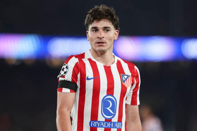 April 8, 2026, Barcelona, Barcelona, SPAIN: Julian Alvarez of Atletico de Madrid looks on during the UEFA Champions League 2025 26 Quarter-finals First Leg, football match played between FC Barcelona, Barca and Atletico de Madrid at Spotify Camp Nou stadium on April 08, 2026 in Barcelona, Spain. Barcelona SPAIN - ZUMAa181 20260408_zaa_a181_242 Copyright: xIrinaxR.xHipolitox