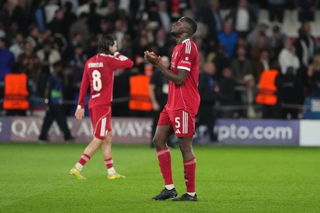 Ibrahima Konate of Liverpool applauds the traveling fans after the 2-0 defeat Paris Saint-Germain v Liverpool, UEFA Champions League, Quarter Final, First Leg, Football, Parc des Princes, Paris, France - 08 Apr 2026Paris Parc des Princes France EDITORIAL USE ONLY No use with unauthorised audio, video, data, fixture lists, club league logos or live services. Online in-match use limited to 120 images, no video emulation. No use in betting, games or single club league player publications. Copyright: xDavexWinter Shutterstockx 16811861dr