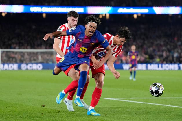 FC Barcelona, Barca v Atletico de Madrid - UEFA Champions League 2025 26 Quarter-Final First Leg Lamine Yamal right winger of Barcelona and Spain and Robin Le Normand centre-back of Atletico de Madrid and Spain compete for the ball during the UEFA Champions League 2025 26 Quarter-Final First Leg match between FC Barcelona and Club AtlÃ tico de Madrid at Estadio Spotify Camp Nou on April 8, 2026 in Barcelona, Spain. Barcelona Spain  Copyright: xJosexBretonx originalFilename:bretonhernandez-fcbarcel260408_npQbW.jpg