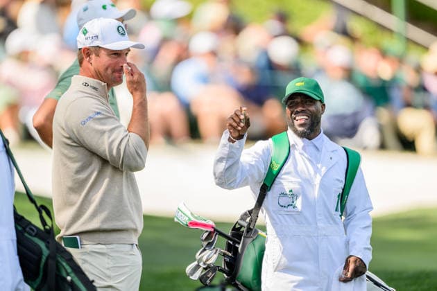 260408 Bryson DeChambeau of the United States and Kevin Hart during the Par Three Contest prior to the 2026 Masters Golf Tournament on April 8, 2026 in Augusta. Photo: Petter Arvidson BILDBYRAN kod PA PA1192 golf masters bbeng the masters augusta Copyright: PETTERxARVIDSON BB260408PA045