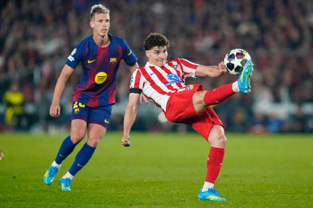 ESP: FC Barcelona, Barca - Atletico de Madrid. UEFA Champions League. Quarter-Finals, first leg. Julian Alvarez of Atletico de Madrid during UEFA Champions League match, Quarter-Finals, first leg, between FC Barcelona and Atletico de Madrid played at Spotify Camp Nou Stadium on April 8, 2026 in Barcelona, Spain. kpng Copyright: xSergioxRuizx xPRESSINPHOTOx PS_260408_BAR_ATL_CH_2526_118