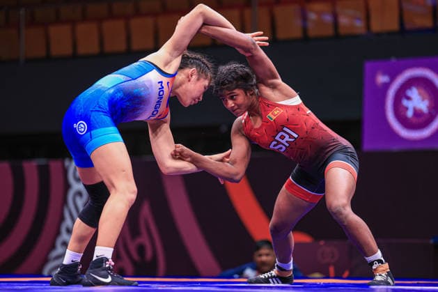 Senior Wrestling Asian Championships 50kg WW - Nipuni Wasana Darmadasa Hewa Pedige (SRI) df. Munkhnar Byambasuren (MGL) *** Senior Wrestling Asian Championships 50kg WW Nipuni Wasana Darmadasa Hewa Pedige SRI df Munkhnar Byambasuren MGL Copyright: xAmirrezaxAliasgarix xUnitedxWorlx Kadir Caliskan United World Wr
