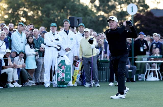Golf 2026 Masters Tournament - Round 1 Golf legend Gary Player takes part in the ceremonial first tee as Honorary Starters before Round 1 of the 2026 Masters tournament in August, Georgia, USA, 09 April 2026. Augusta United States  Copyright: xERIKxS.xLESSERx