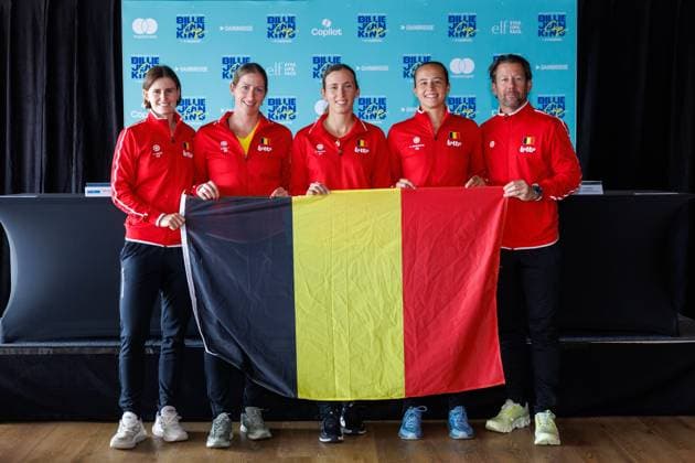 Belgian Greet Minnen, Belgian Magali Kempen, Belgian Elise Mertens, Belgian Hanne Vandewinkel and Belgian team captain Wim Fissette pictured during the draw for this weekend s tennis matches between Belgium and USA, in the qualifiers of the Billie Jean King Cup tennis, in Oostende, Belgium, on Thursday 09 April 2026. The meeting will take place on 10 and 11th April. PHOTO KURTxDESPLENTER  x170279417x