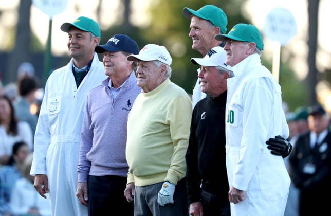 Golf 2026 Masters Tournament - Round 1 Golf legends (from L) Tom Watson, Jack Nicklaus and Gary Player and caddies take part in the ceremonial first tee as Honorary Starters before Round 1 of the 2026 Masters tournament in August, Georgia, USA, 09 April 2026. Augusta United States  Copyright: xCHRISxTORRESx